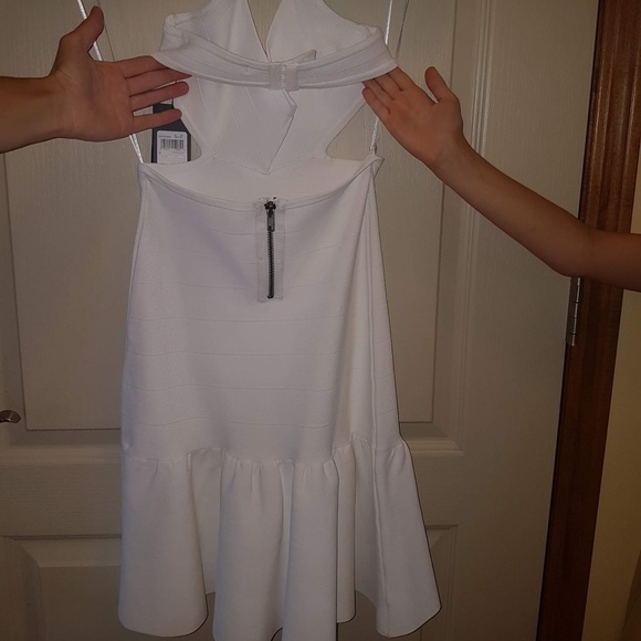 Guess S White Bodycon Cutout Mini Cocktail dress - Picture 2 of 4